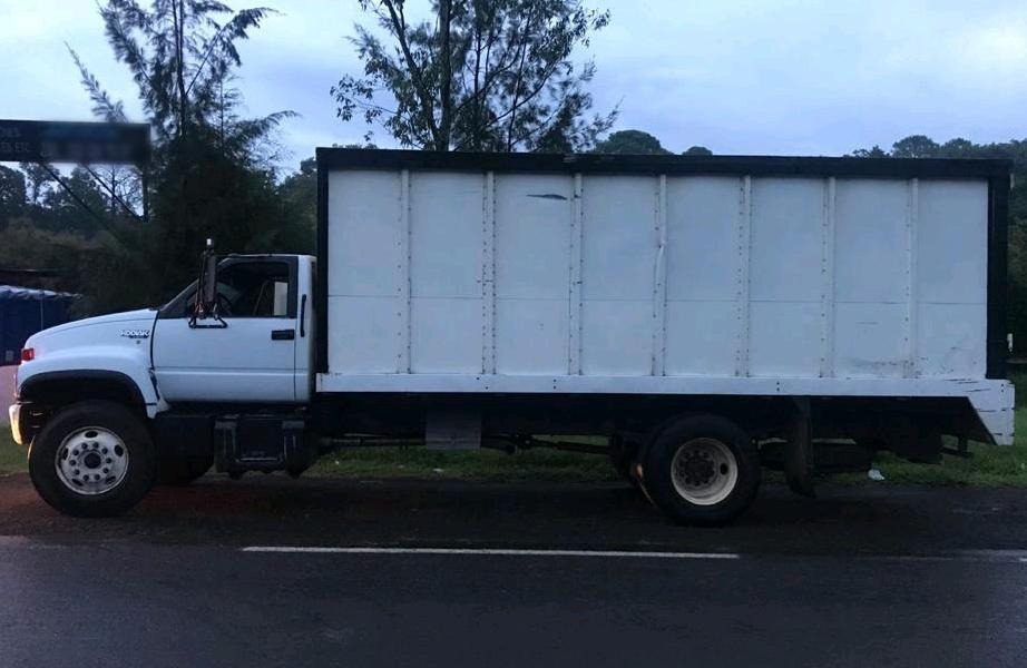 Localiza SSP vehículo con reporte de robo, en Uruapan