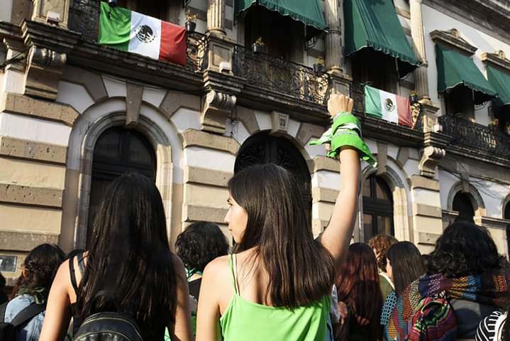 Desecha corte, legalización del aborto