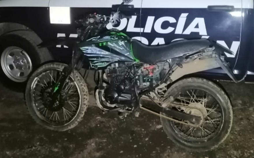 Localiza SSP motocicleta con reporte de robo, en Uruapan
