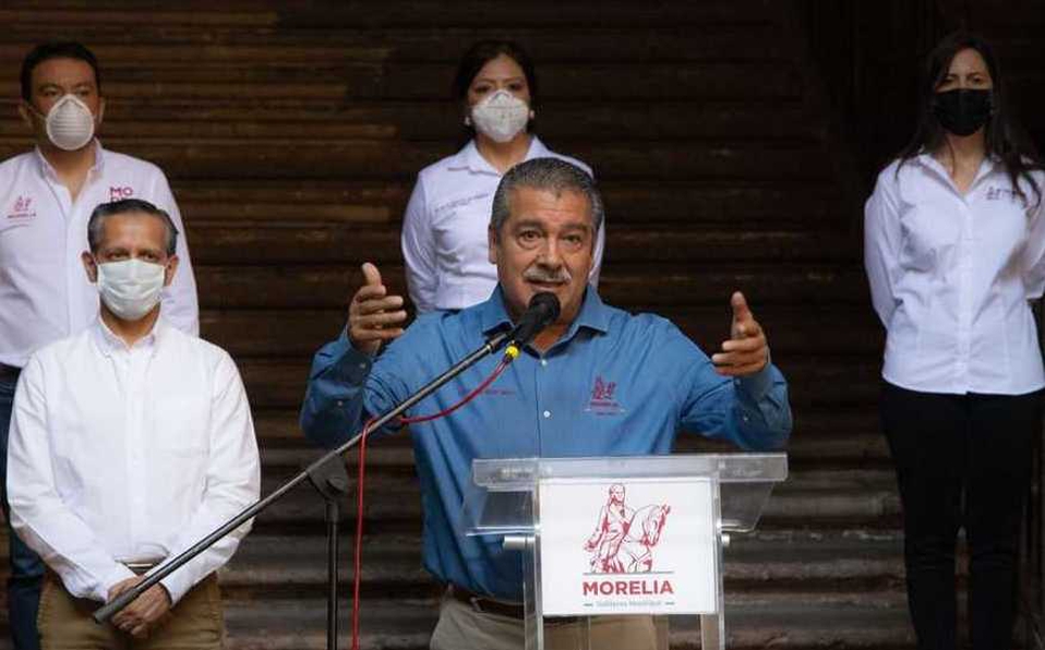 Niega Raúl Morón usar recursos públicos en encuestas electorales