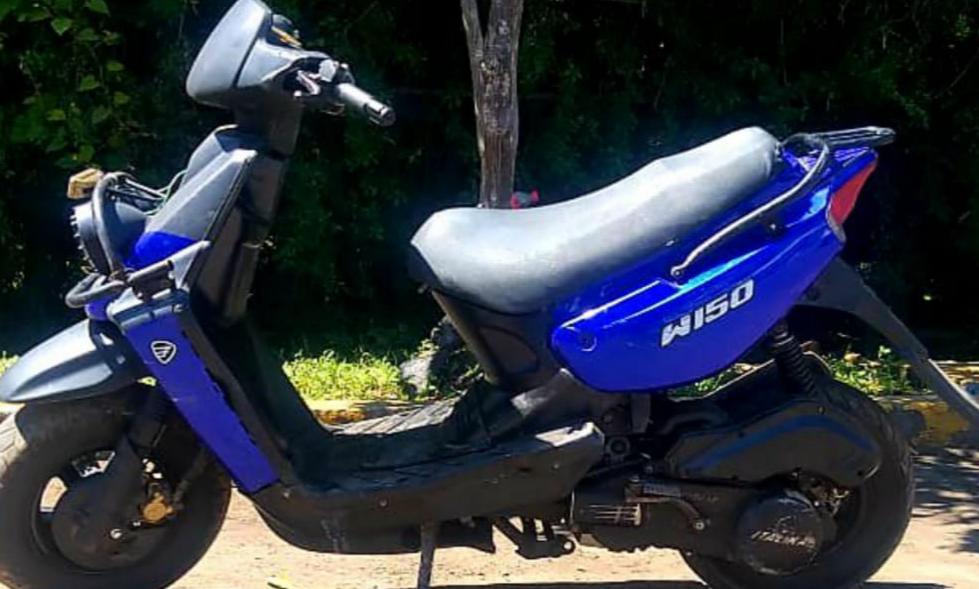 En Uruapan, asegura SSP motocicleta con alteración en sus medios de identificación
