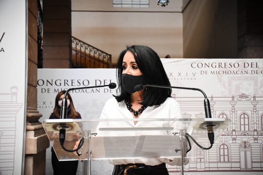Lucila Martínez respalda Ley para establecer uso de cubrebocas y disminuir contagios de COVID-19