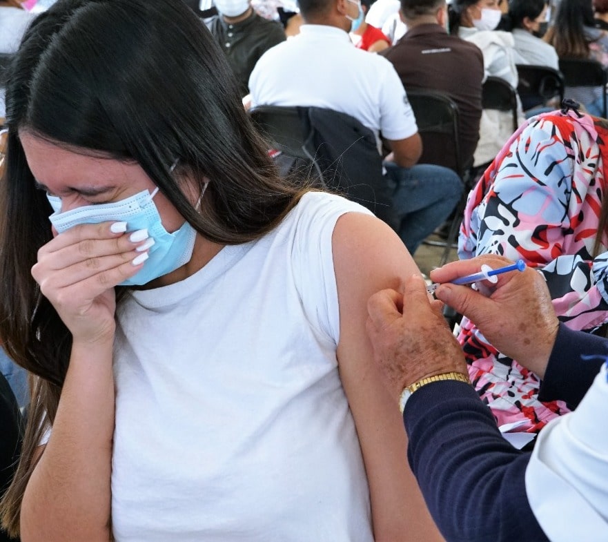 Aplicadas en Michoacán, más de 164 mil dosis anti COVID-19 en beneficio de jóvenes de 15 a 17 años