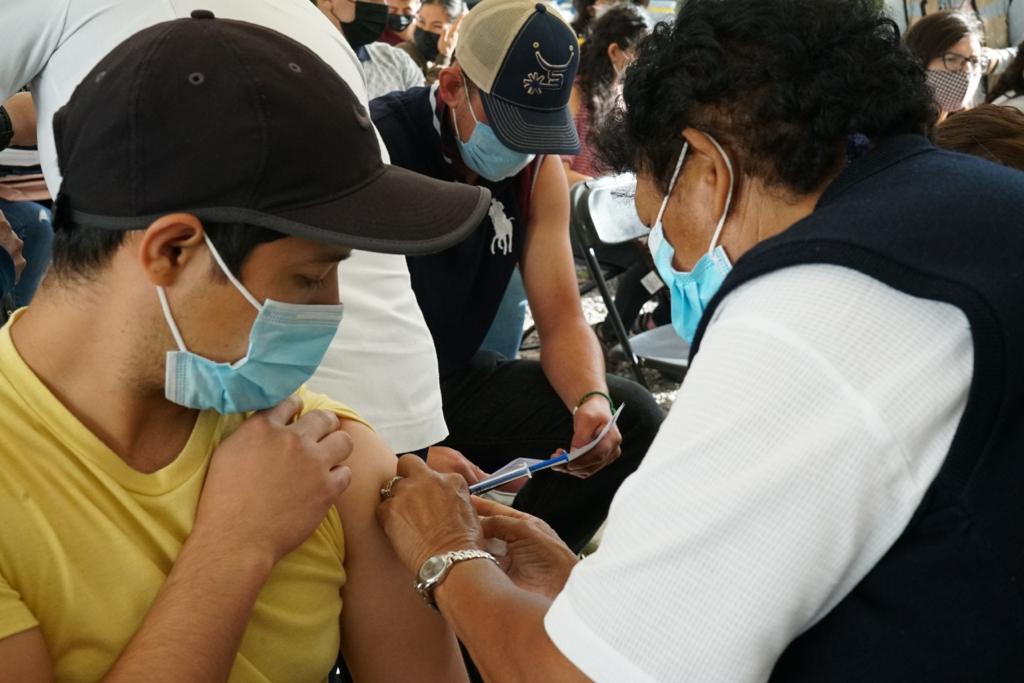 Este lunes 27 de diciembre arranca en Lázaro Cárdenas la vacunación contra COVID-19 a menores de 14 a 15 años.