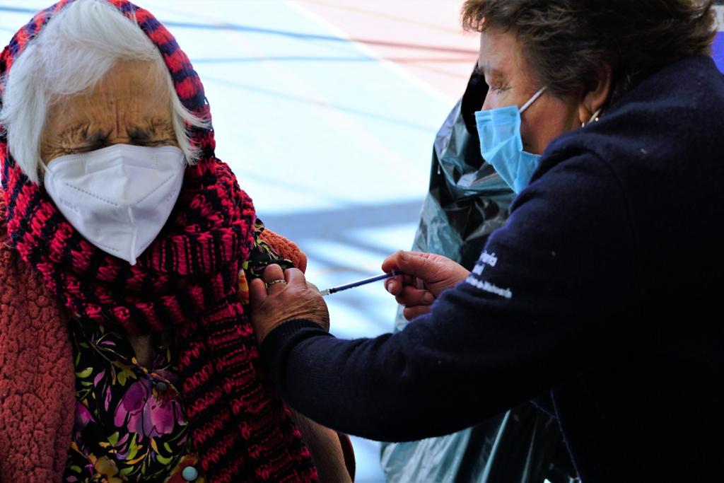 En dos días de vacunación a los mayores de 60, se han logrado aplicar 37 mil 700 dosis en Morelia.