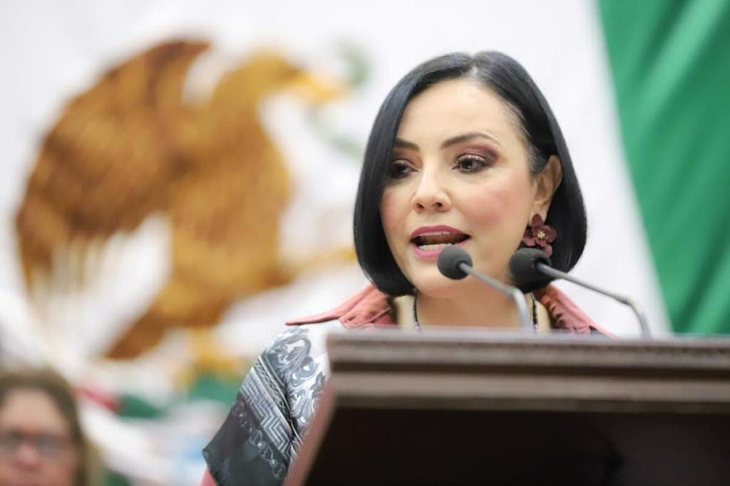 Feminicidios a menores de edad deben ser severamente castigados: Adriana Hernández Íñiguez