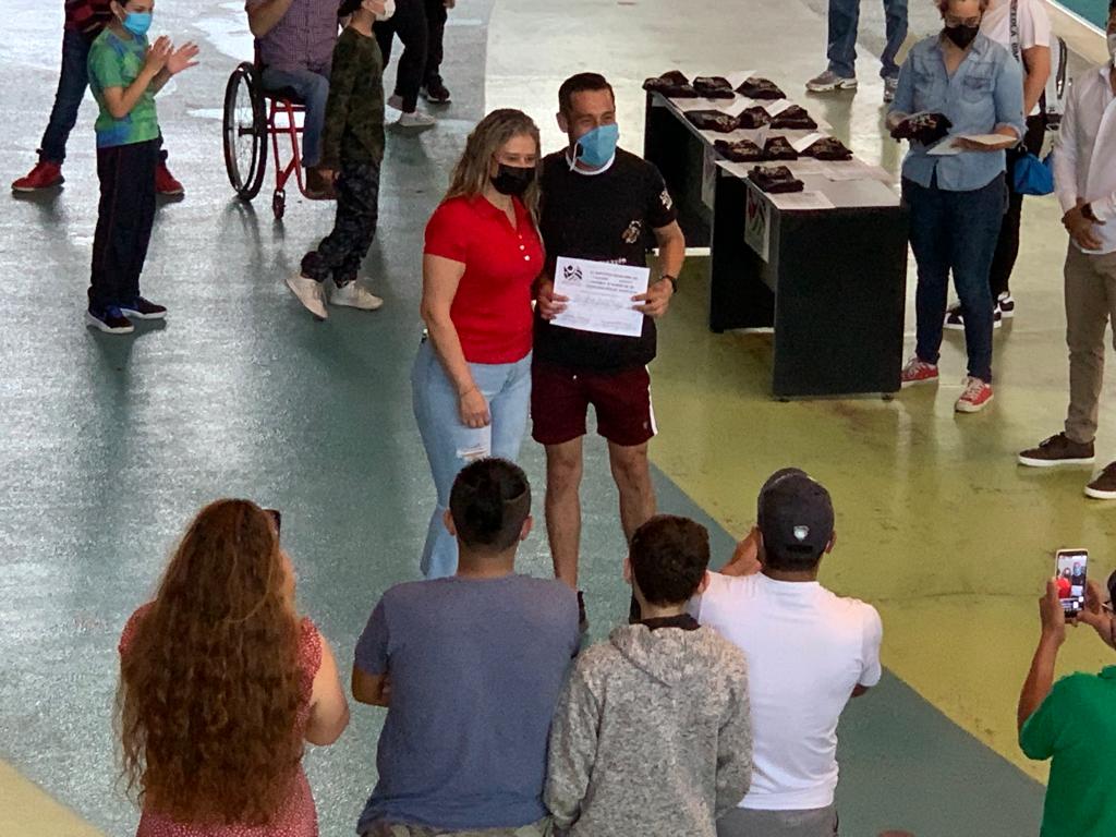 Entrega Imcufide premiación a ganadores del Maratón “Oso Polar”