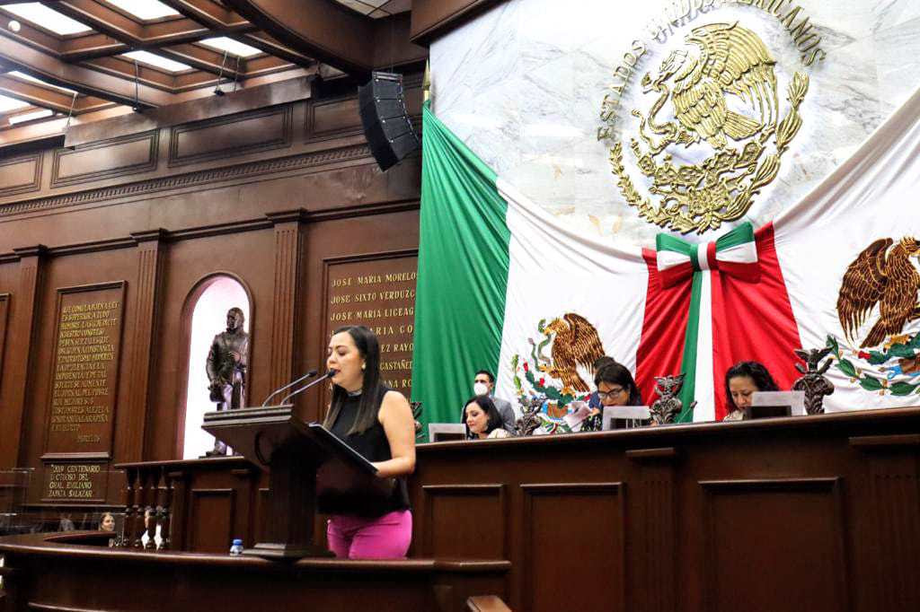 Pide diputada Liz Hernández reconocimiento a la gastronomía michoacana