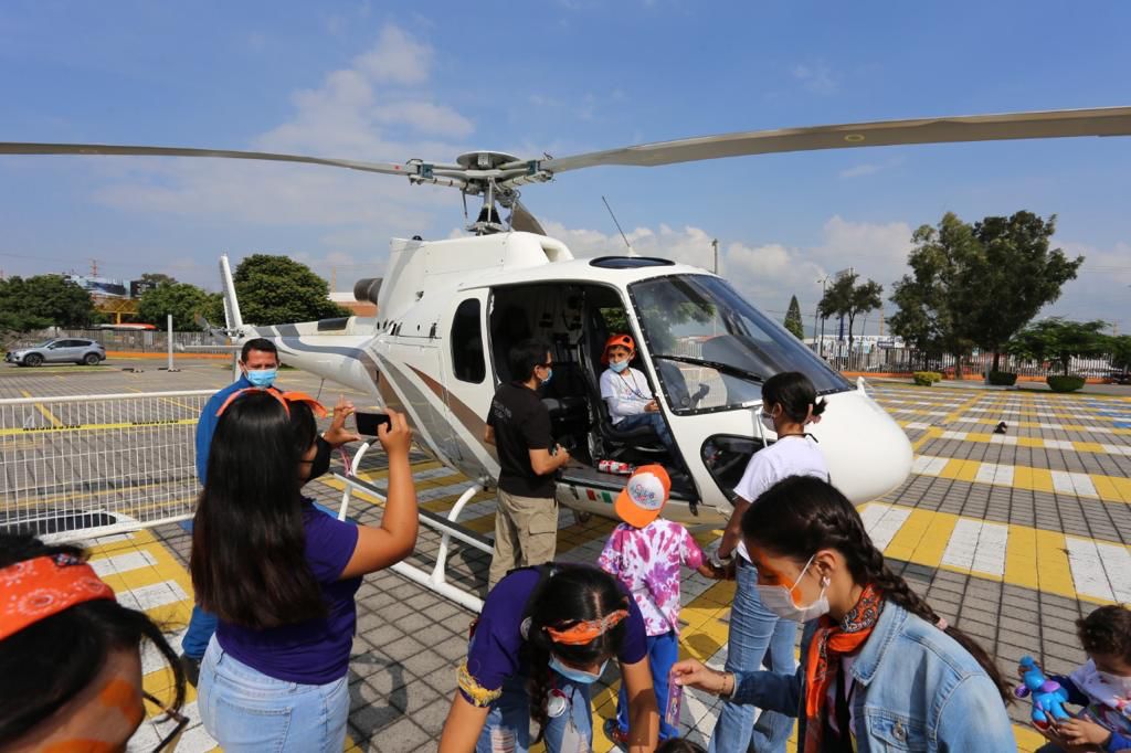 SSP lleva aeronave a infantes que participan en el curso de Verano Teletón 2022
