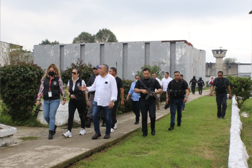 Gobierno de Michoacán y CNDH supervisan centros penitenciarios