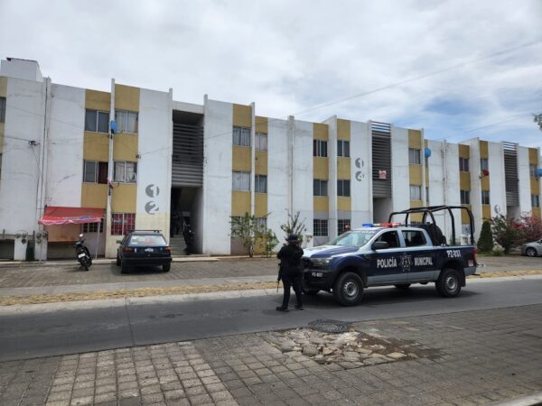 #Ejecutan en #Zamora a dos personas dentro de un departamento del fraccionamiento Acanto