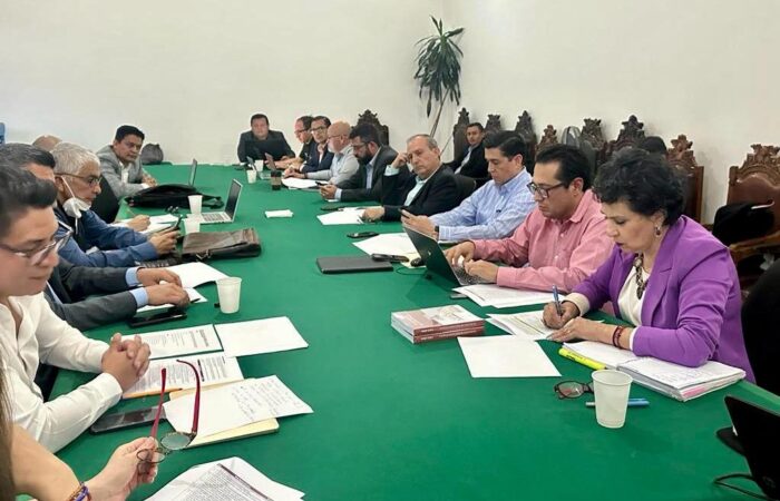 #SEE y #SEP se reúnen a favor de la #educación de #Michoacán