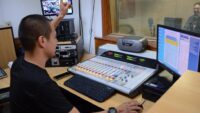 Radio Nicolaita celebra su 48 aniversario con actividades académicas y culturales 