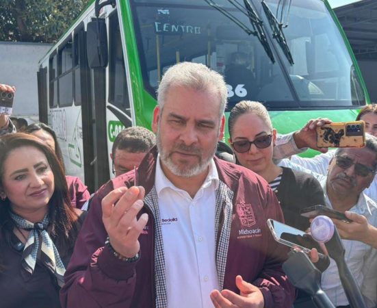 Uruapan será ejemplo nacional en movilidad: Bedolla