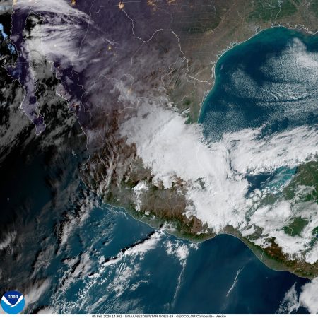 Jueves, con lluvias fuertes en las próximas horas con presencia de aire ártico sobre gran parte de México.