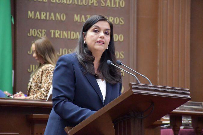 Impulsa diputada Tere Herrera reforma para prevenir muertes neonatales en Michoacán