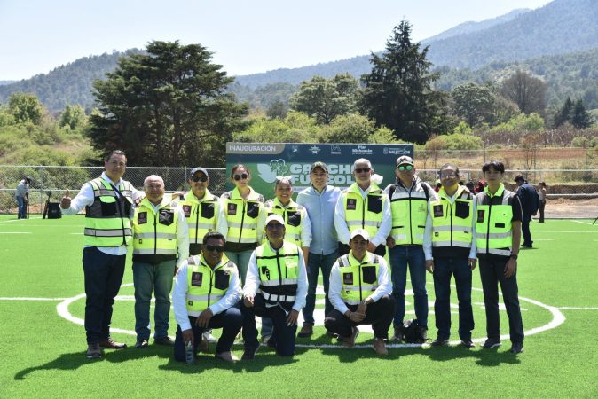 Michoacán transforma el deporte con 48 canchas de futbol 7 en 41 municipios: Rogelio Zarazúa
