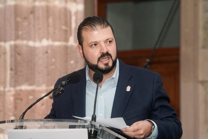 Respalda Segob a familias de brigadistas fallecidos en incendio forestal en Tacámbaro: Raúl Zepeda