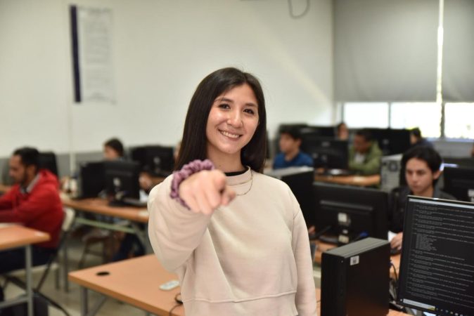 Excelencia educativa, eje central en gestión de Yarabi Ávila; Licenciatura en Ingeniería en Computación recibe reacreditación
