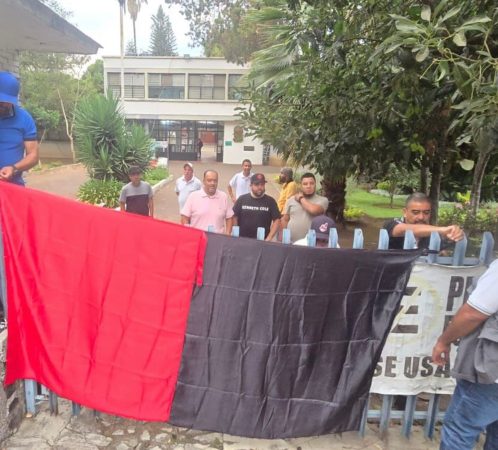 Huelga del SUEUM se mantiene de puertas cerradas