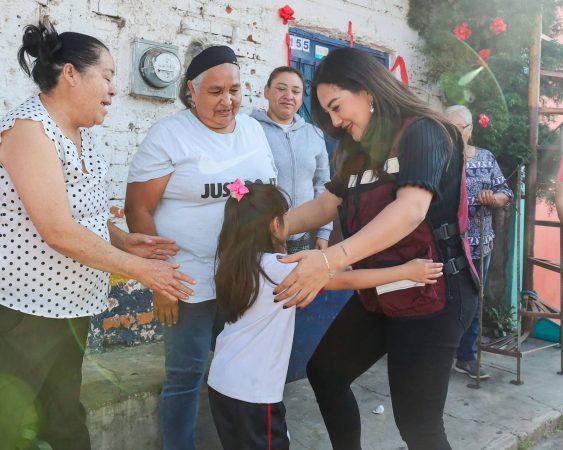Gobierno de Zacapu mantiene cercanía con la gente y atiende necesidades en La Escondida: Mónica Valdez