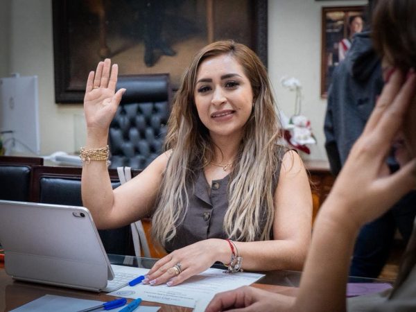 Grecia Aguilar llama a fortalecer la cultura de la adopción y pide dictaminar iniciativas pendientes en la materia