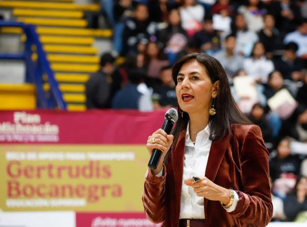 Hoy inicia pago de becas para media superior y superior: Gabriela Molina