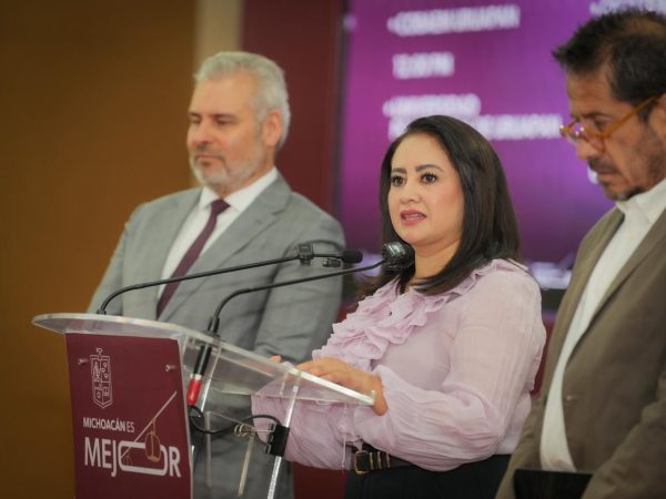 Inicia entrega gratuita de tarjetas para el teleférico de Uruapan: Gladyz Butanda