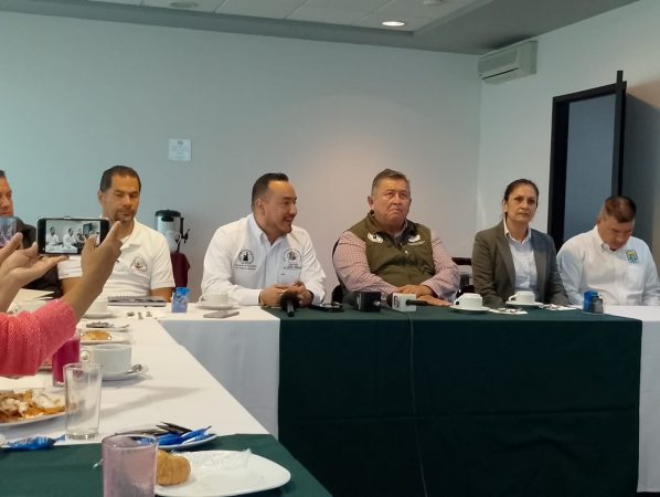 Se alistan organizaciones de la ATEM para marchar el primero de mayo