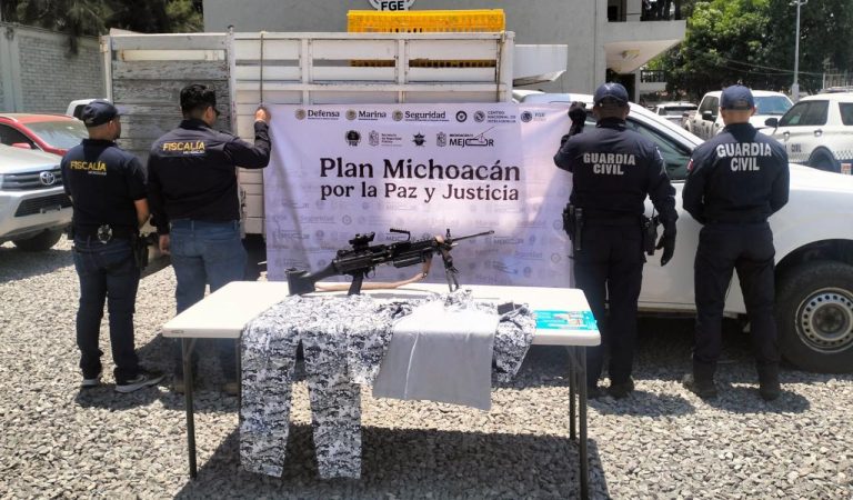 Guardianes del Camino aseguran a 2 hombres con droga, cartuchos y arma calibre .50