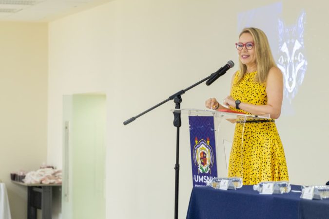 Se incentiva la investigación en el estudiantado de la UMSNH, como nunca antes: Yarabí Ávila