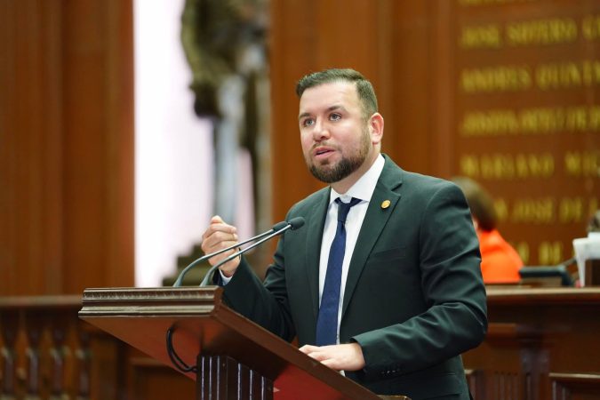 Llama Reyes Galindo a Congreso de Michoacán a acelerar legislación a favor de comunidad LGBT