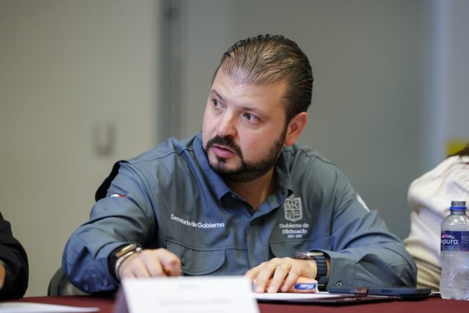 Diálogo y consenso permitieron solución a huelga en la UMSNH: Raúl Zepeda
