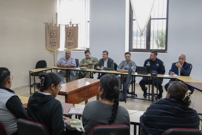 Se restablece tránsito en Sevina tras diálogo con habitantes: Raúl Zepeda