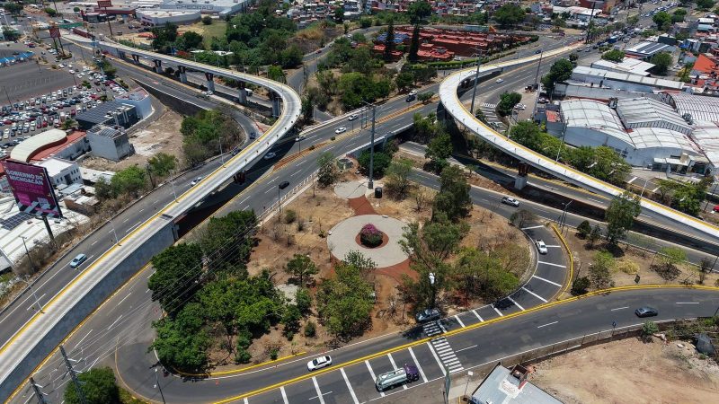 Inversión histórica; 15 distribuidores viales transforman la movilidad en Michoacán