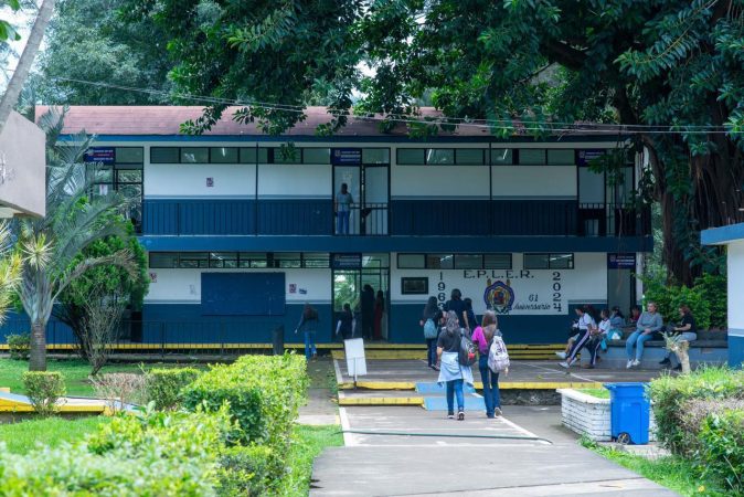 Bachillerato nicolaita con alta demanda de nuevo ingreso; pase universal, un éxito