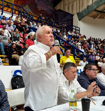Unánime, SUEUM decide concluir huelga