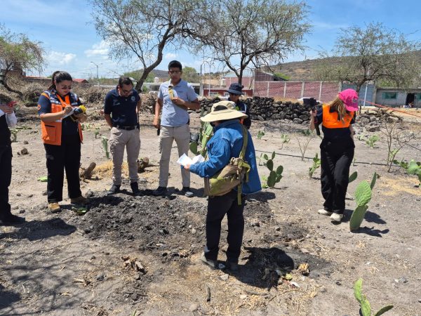 No es un volcán ni un géiser; especialistas identifican fenómeno como pozo de lodo en Michoacán