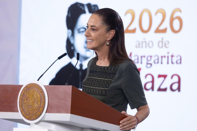 Presidenta Sheinbaum celebra récord en exportaciones con 709 mil mdd y crecimiento de 2.1% en la actividad industrial