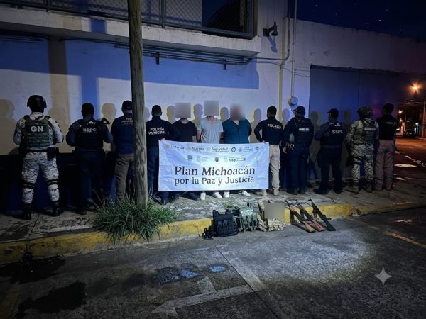 Fuerzas estatales y federales detienen a tres hombres en posesión de armas largas: SSP
