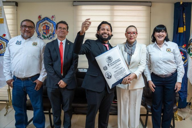 Rotundo éxito, programa de diminución de costo de titulación de la UMSNH; más de 3 mil nicolaitas beneficiados